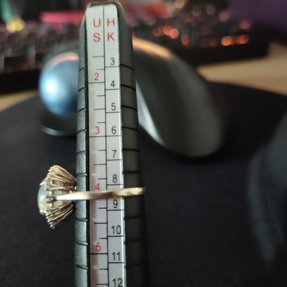 10K White Gold Round Icy Moonstone Diamond Cocktail Ring Women's Size 4 - Picture 13 of 13